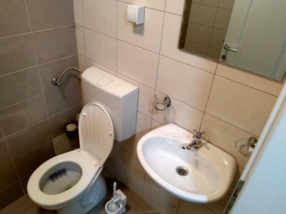 Tea Apartment Kumanovo Exterior foto